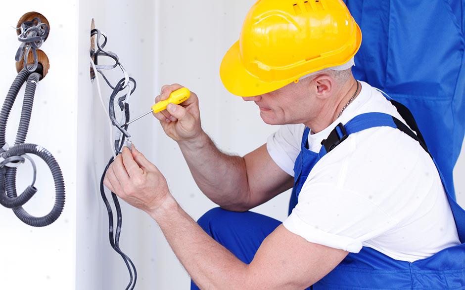 cherche électricien pas cher Bagnolet