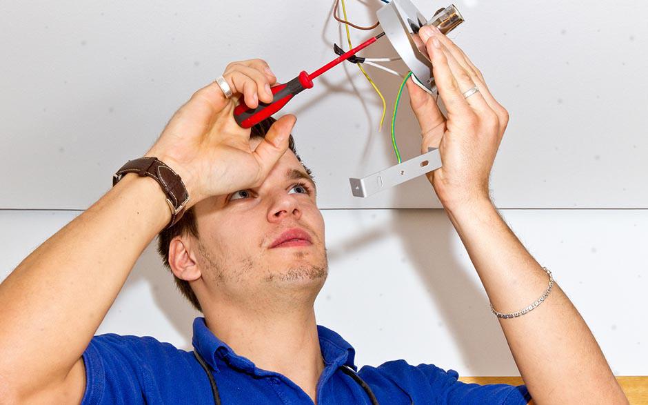 tarif horaire d'un électricien Paris 3