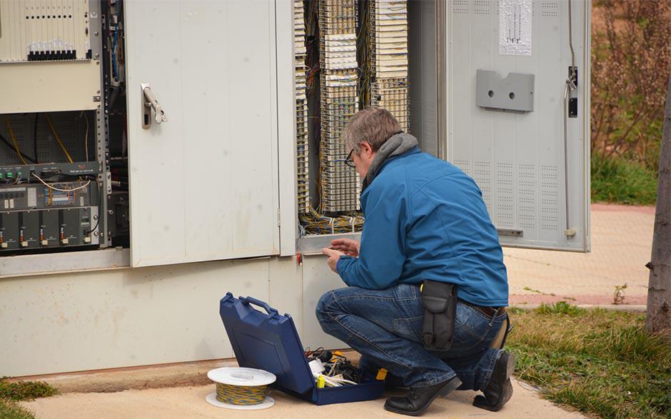 cherche électricien pas cher Bagnolet