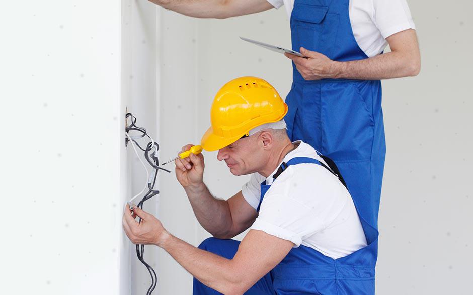 cherche électricien pas cher Bagnolet